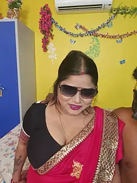 Snapshot of OrgsmMust chatting on 18, 5, 2026 OrgsmMust online show from 18, 5, 2026