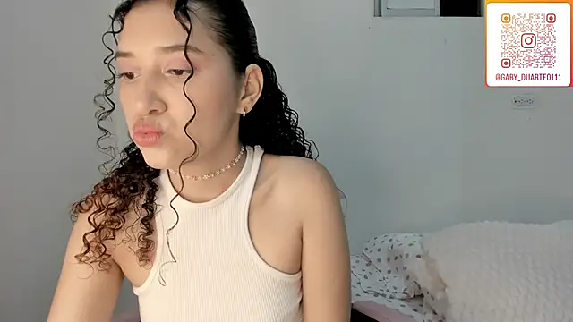 Snapshot of gabriela_duarte1 chatting on 20, 5, 2026 gabriela duarte1 online show from 20, 5, 2026