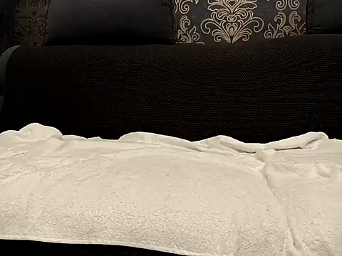 Snapshot of makodyrty chatting on 15, 12, 2025 makodyrty online show from 15, 12, 2025