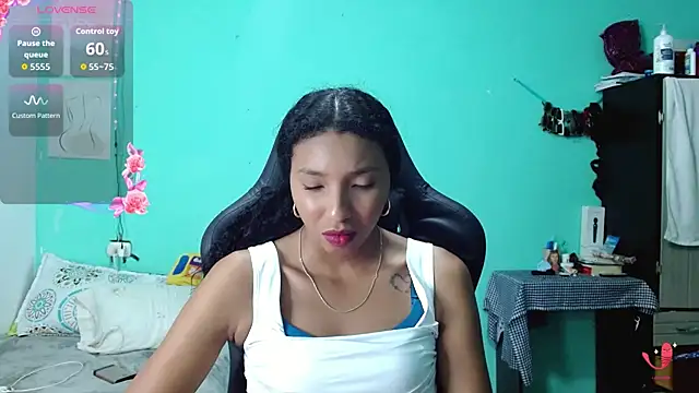 Snapshot of sensitive_brunette chatting on 3, 6, 2026 sensitive brunette online show from 3, 6, 2026