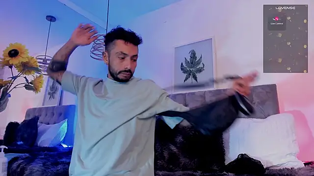 Tom cooper  online show from 28, 9, 2025