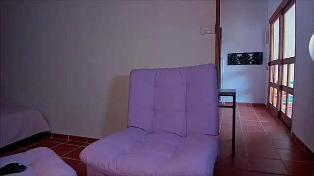 Lauren A online show from 14, 1, 2025