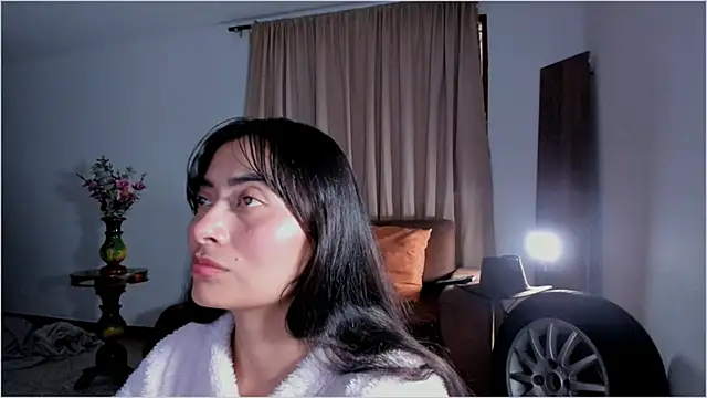 Lauren A online show from 23, 10, 2025