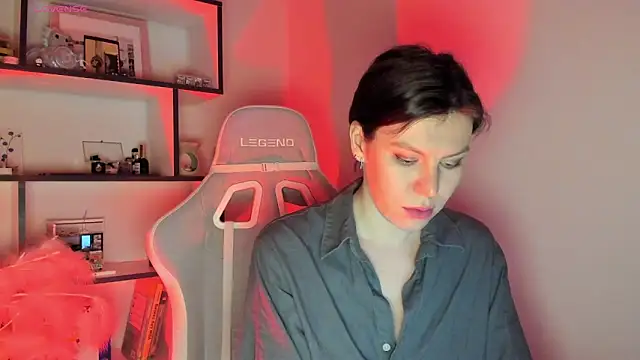 Snapshot of fifth_element chatting on 9, 2, 2025 fifth element online show from 9, 2, 2025