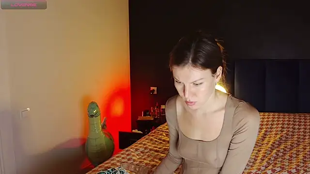 Snapshot of fifth_element chatting on 13, 11, 2025 fifth element online show from 13, 11, 2025