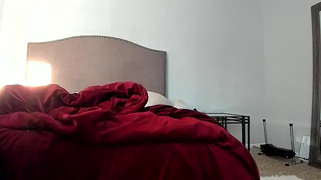 Snapshot of yiauana chatting on 27, 9, 2025 yiauana online show from 27, 9, 2025