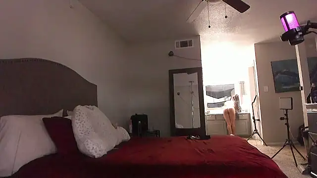 yiauana online show from 2, 2, 2026