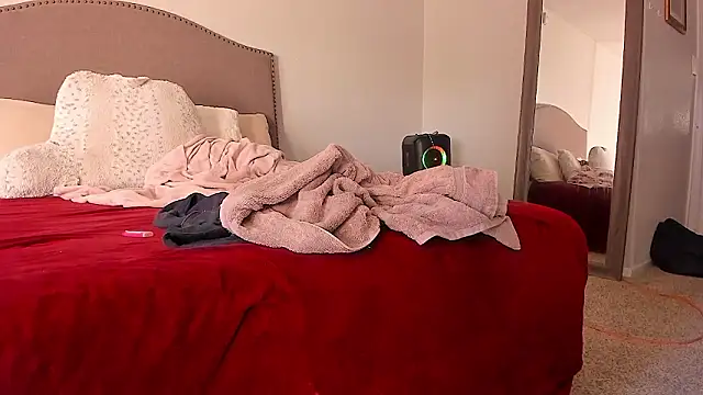 yiauana online show from 7, 2, 2026