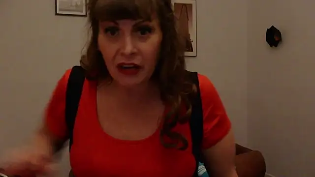 Snapshot of HeyyImHarlowe chatting on 7, 3, 2025 HeyyImHarlowe online show from 7, 3, 2025