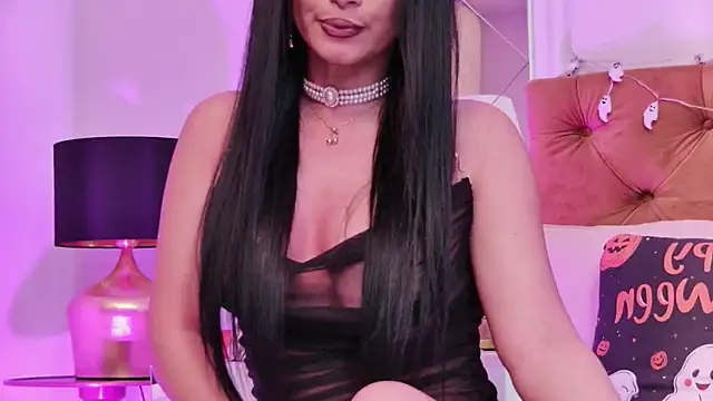 Snapshot of EmilyColle_ chatting on 26, 10, 2025 EmilyColle online show from 26, 10, 2025