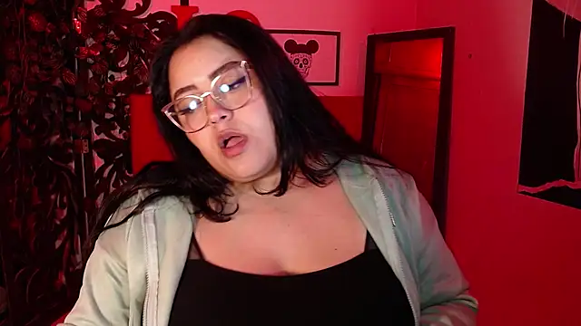 Snapshot of moon_sunflower chatting on 15, 12, 2025 moon sunflower online show from 15, 12, 2025