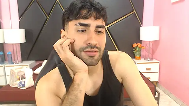 MilanZaire online show from 2, 10, 2025