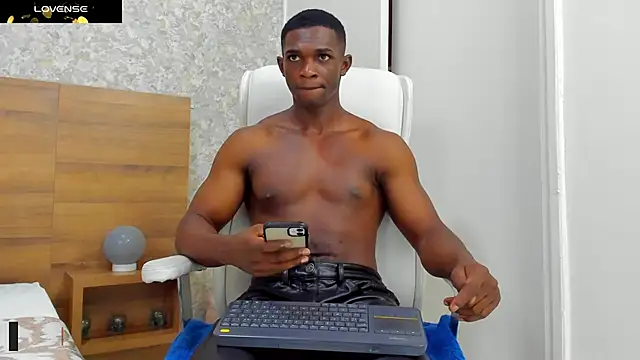 Snapshot of nicolaskan chatting on 7, 12, 2024 nicolaskan online show from 7, 12, 2024