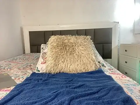 Snapshot of nicolaskan chatting on 20, 11, 2025 nicolaskan online show from 20, 11, 2025