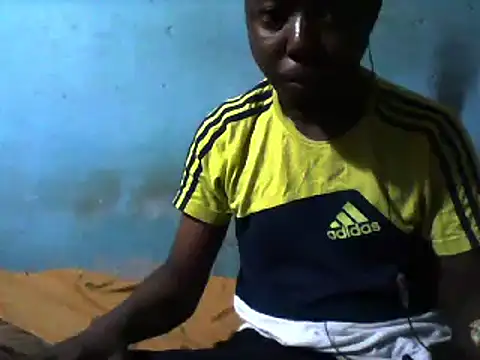 Snapshot of little__joy chatting on 28, 2, 2025 little  joy online show from 28, 2, 2025