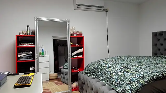 supermanboy94 online show from 11, 12, 2024