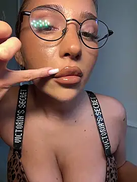 CardiSweetBaby online show from 30, 9, 2025