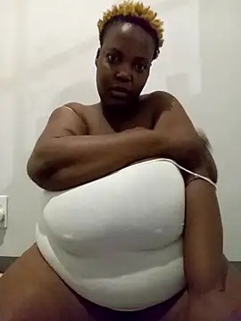 Snapshot of LUSTFULBOOBSS chatting on 10, 3, 2025 LUSTFULBOOBSS online show from 10, 3, 2025