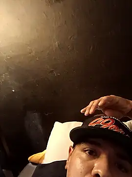 Snapshot of antswallowsxxx chatting on 22, 12, 2025 antswallowsxxx online show from 22, 12, 2025