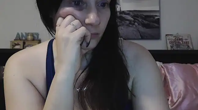 Snapshot of CrystalLakeXO chatting on 14, 2, 2025 CrystalLakeXO online show from 14, 2, 2025