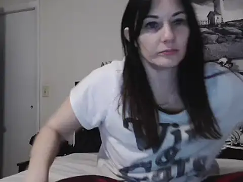 Snapshot of CrystalLakeXO chatting on 21, 2, 2025 CrystalLakeXO online show from 21, 2, 2025