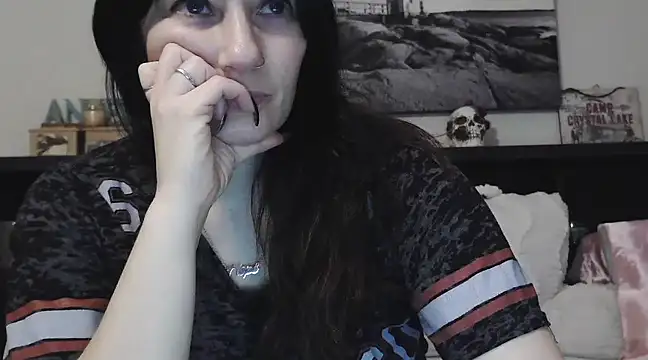 Snapshot of CrystalLakeXO chatting on 19, 3, 2025 CrystalLakeXO online show from 19, 3, 2025