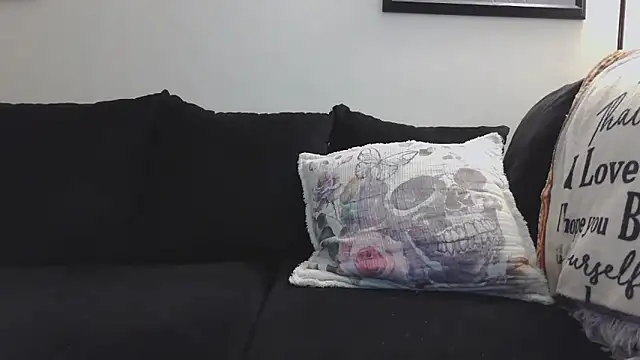 Snapshot of CrystalLakeXO chatting on 13, 9, 2025 CrystalLakeXO online show from 13, 9, 2025