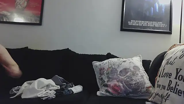 Snapshot of CrystalLakeXO chatting on 14, 9, 2025 CrystalLakeXO online show from 14, 9, 2025