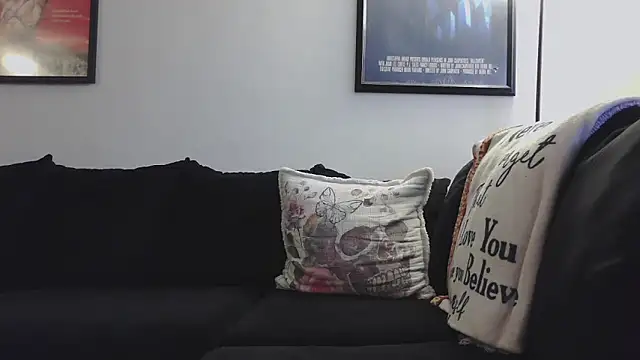 Snapshot of CrystalLakeXO chatting on 21, 9, 2025 CrystalLakeXO online show from 21, 9, 2025