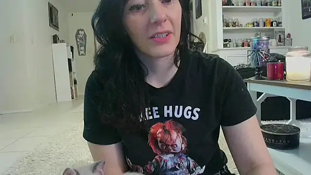 Snapshot of CrystalLakeXO chatting on 28, 10, 2025 CrystalLakeXO online show from 28, 10, 2025