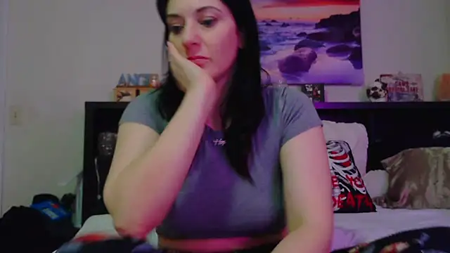 Snapshot of CrystalLakeXO chatting on 2, 12, 2025 CrystalLakeXO online show from 2, 12, 2025