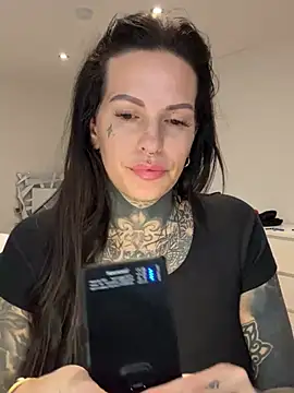 Snapshot of AileenInkOfficial chatting on 27, 12, 2024 AileenInkOfficial online show from 27, 12, 2024