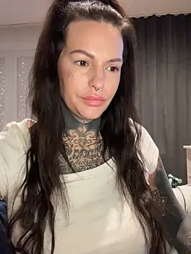 Snapshot of AileenInkOfficial chatting on 30, 12, 2024 AileenInkOfficial online show from 30, 12, 2024