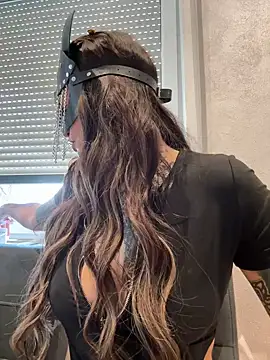 Snapshot of AileenInkOfficial chatting on 27, 2, 2025 AileenInkOfficial online show from 27, 2, 2025