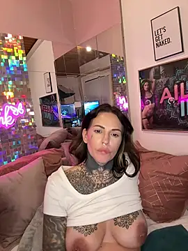 Snapshot of AileenInkOfficial chatting on 10, 3, 2025 AileenInkOfficial online show from 10, 3, 2025