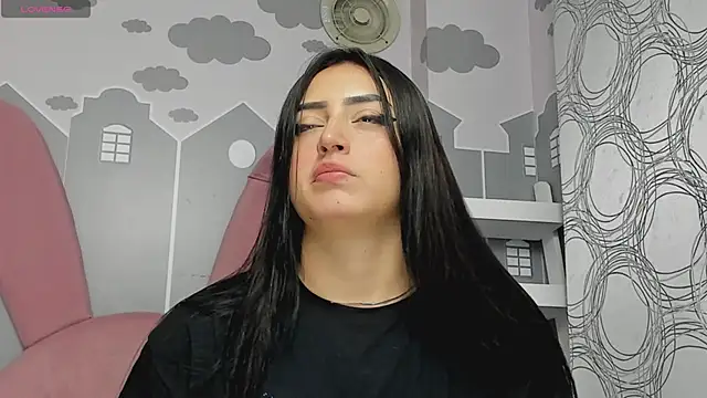 Snapshot of Lesly_sexy4u chatting on 18, 3, 2025 Lesly sexy4u online show from 18, 3, 2025