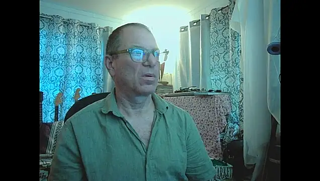 Snapshot of coryassman chatting on 4, 6, 2026 coryassman online show from 4, 6, 2026