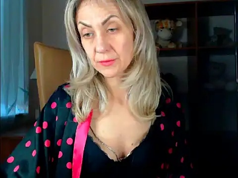 Snapshot of Tanya6547 chatting on 4, 3, 2025 Tanya6547 online show from 4, 3, 2025