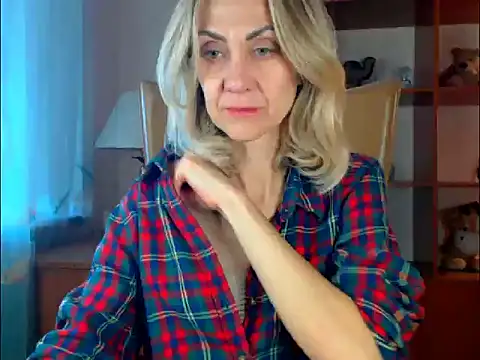 Snapshot of Tanya6547 chatting on 1, 11, 2025 Tanya6547 online show from 1, 11, 2025