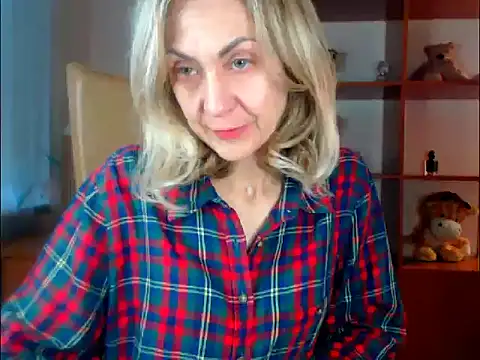 Snapshot of Tanya6547 chatting on 17, 11, 2025 Tanya6547 online show from 17, 11, 2025