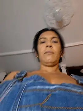 Snapshot of Angel_Perv chatting on 2, 10, 2025 Angel Perv online show from 2, 10, 2025