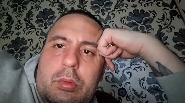 Snapshot of Basszos88i chatting on 8, 12, 2024 Basszos88i online show from 8, 12, 2024