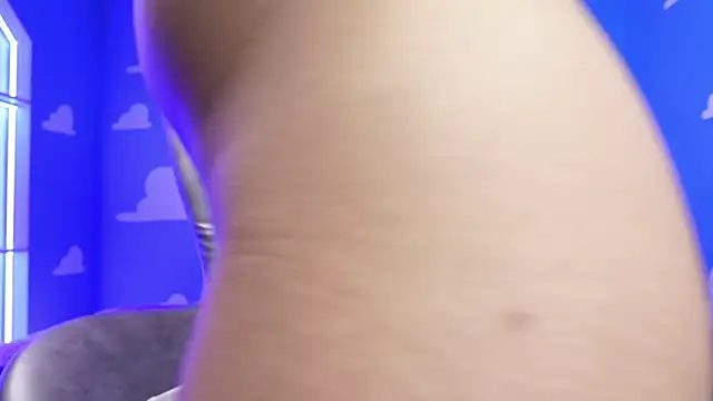 miss romyna online show from 22, 1, 2025