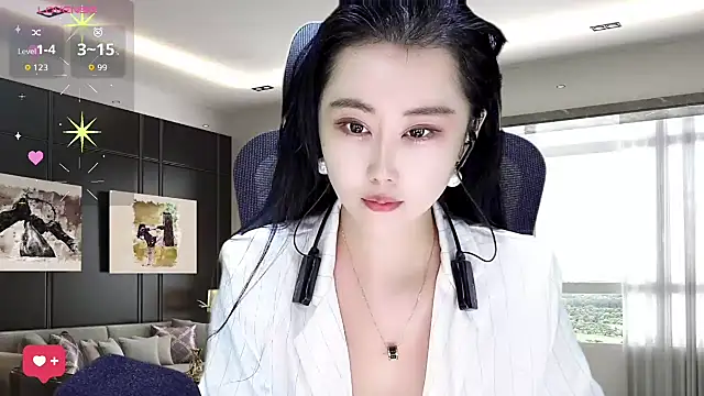 Snapshot of W-E-N-123 chatting on 13, 11, 2025 W-E-N-123 online show from 13, 11, 2025