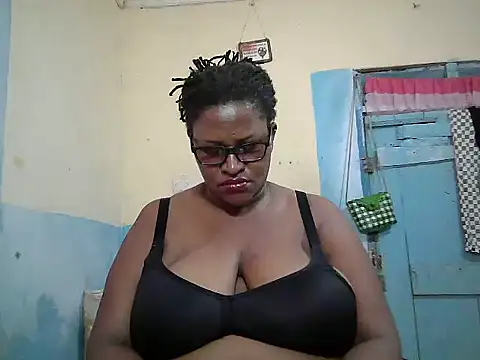 Snapshot of sexy_bigboobss chatting on 23, 3, 2026 sexy bigboobss online show from 23, 3, 2026