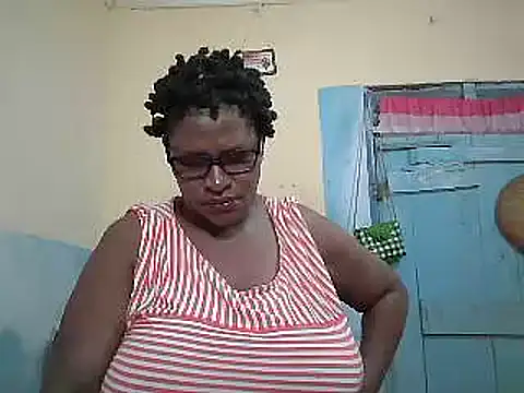 Snapshot of sexy_bigboobss chatting on 11, 5, 2026 sexy bigboobss online show from 11, 5, 2026