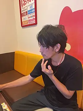 Snapshot of Katakuriko-Denpun chatting on 15, 7, 2026 Katakuriko-Denpun online show from 15, 7, 2026
