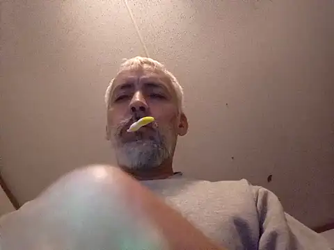 Xoc8  online show from 22, 2, 2025