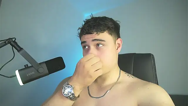 Snapshot of odin_blake chatting on 1, 3, 2025 odin blake online show from 1, 3, 2025