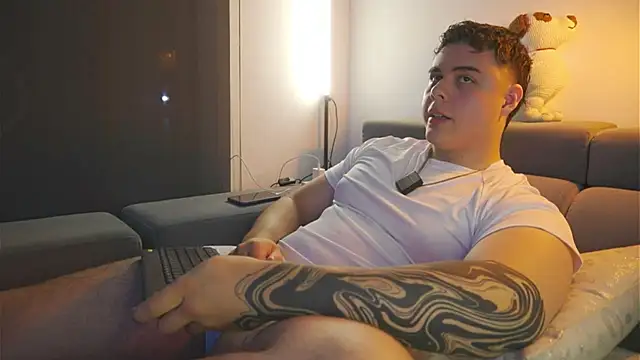 Snapshot of odin_blake chatting on 18, 3, 2025 odin blake online show from 18, 3, 2025